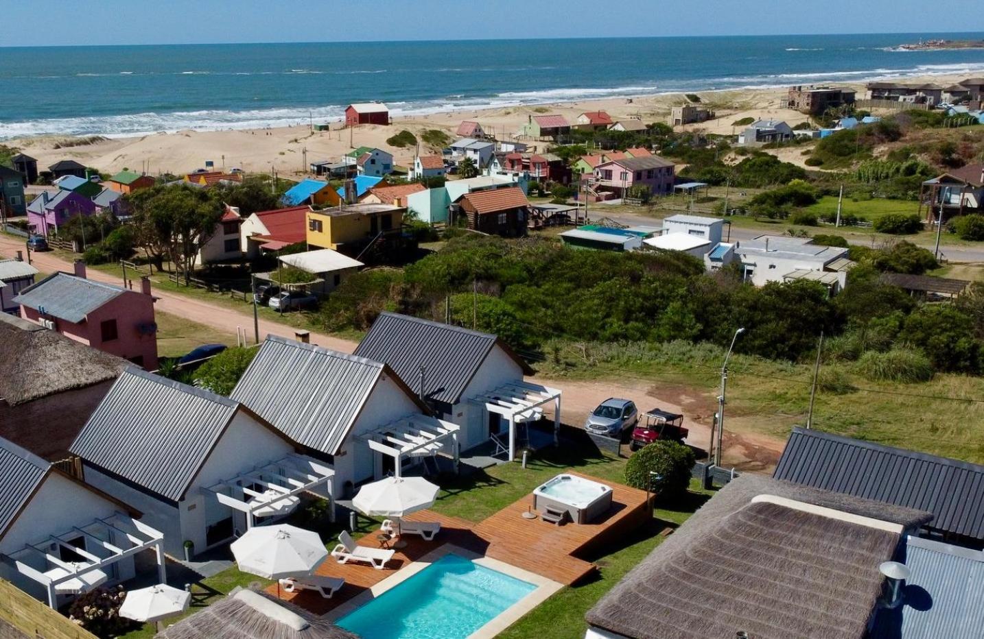 Kanaloah Lodge & Cabins Punta Del Diablo Exterior foto